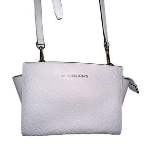 Michael Kors - Selma Crossbody Medium Bag - Optic White w/ Embossed Leather